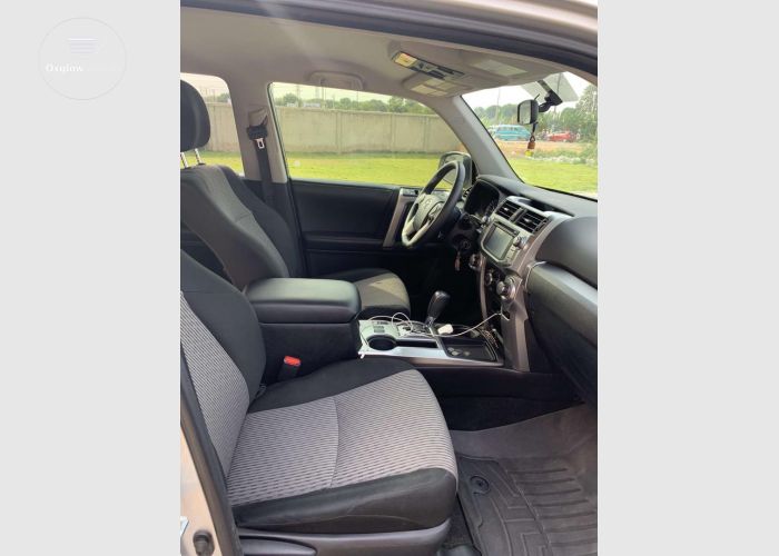 Toyota 4Runner 2016 Model - Unregistered