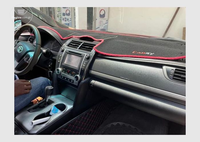 Toyota   Camry 