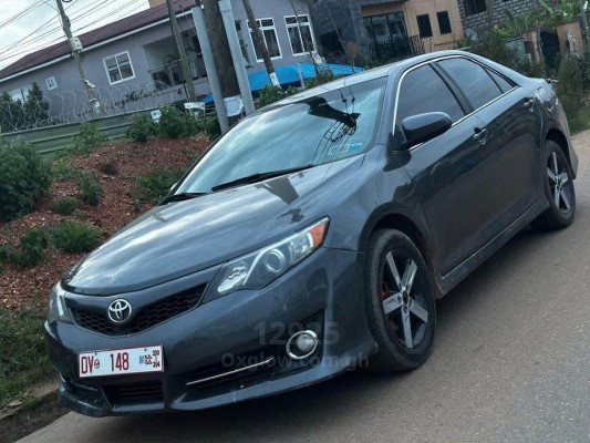 Toyota Camry 2013 model