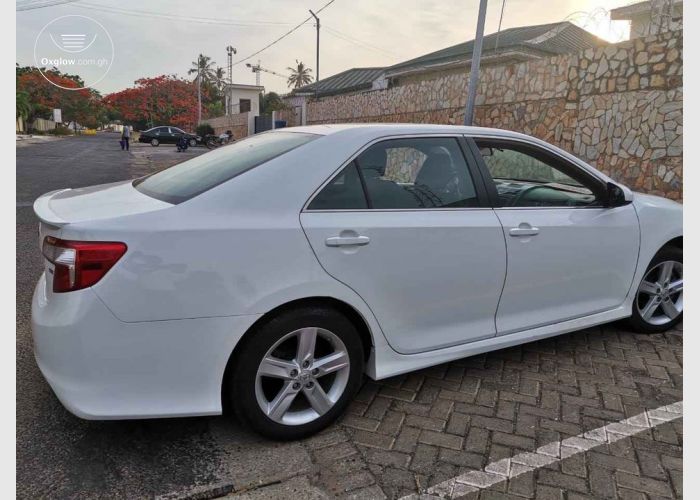 Toyota Camry 2014 Model