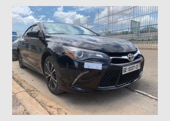 Toyota Camry SE 2016 Model