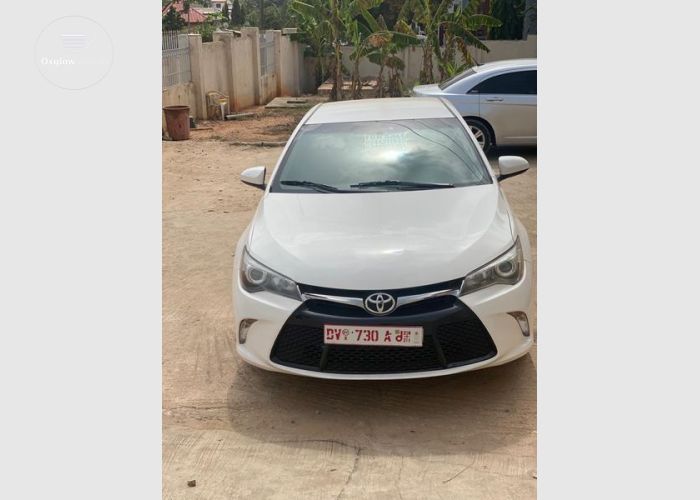 Toyota Camry SE 2016 Model