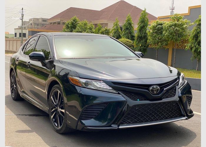 Toyota Camry XSE