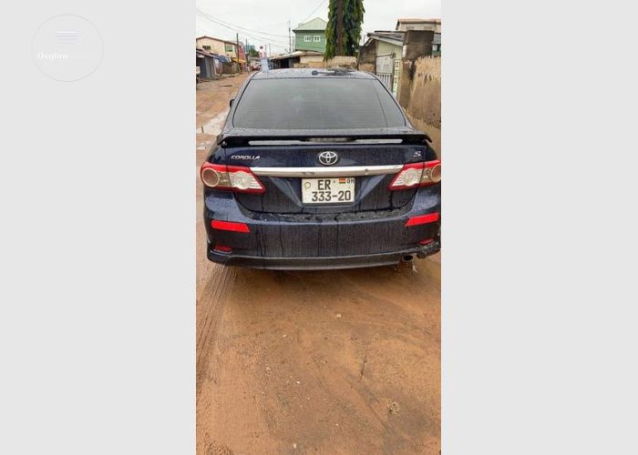 TOYOTA COROLLA 2012 MODEL