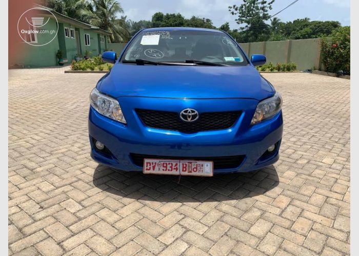 Toyota Corolla LE 2010 Model
