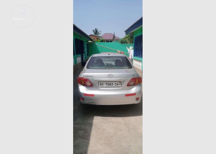 Toyota Corolla LE 2010 Model