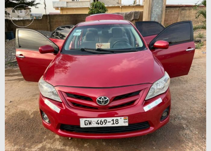 Toyota Corolla LE 2011 Model