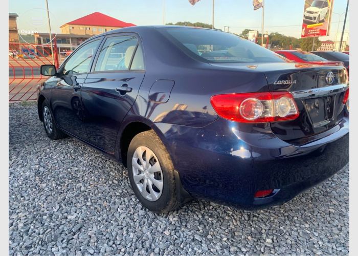 Toyota Corolla LE 2013 Model