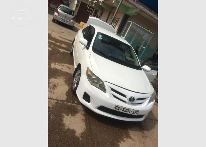 Toyota Corolla LE 2013 Model
