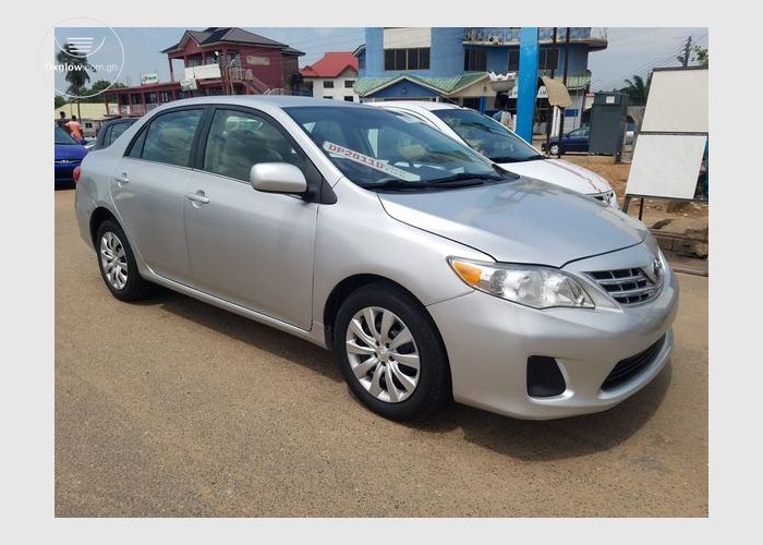 Toyota Corolla LE 2013 Model