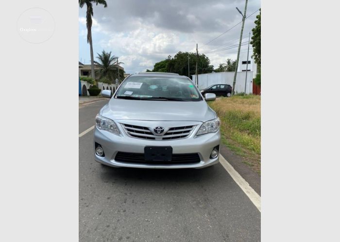 Toyota Corolla LE 2013 Model