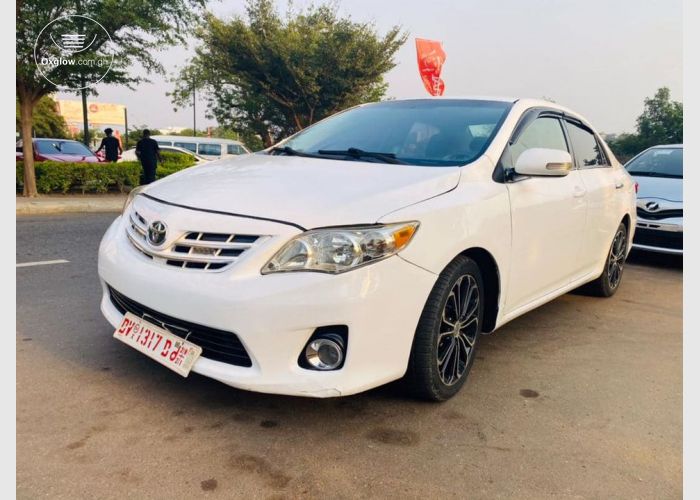 TOYOTA COROLLA LE 2013 MODEL
