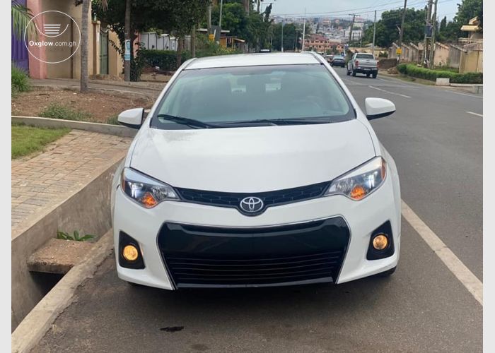 Toyota Corolla LE 2016 Model