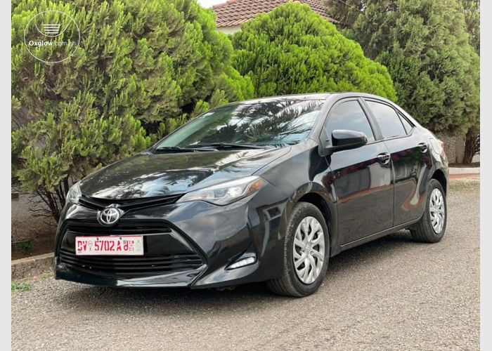 Toyota Corolla LE 2017 Model