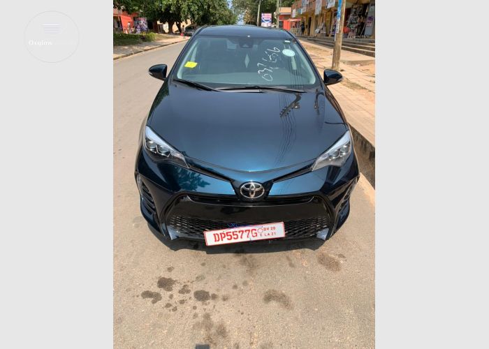Toyota Corolla se 2018 model