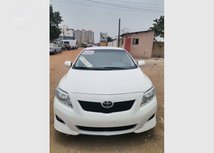 Toyota Corolla Sport 2010 Model