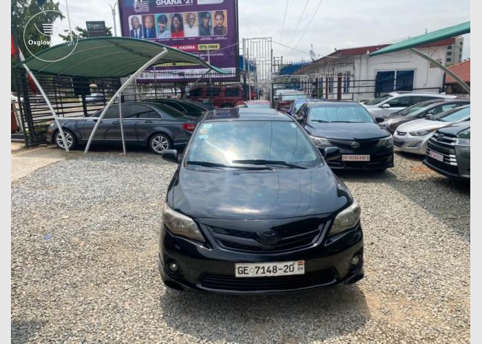 Toyota Corolla Sports 2011 Model