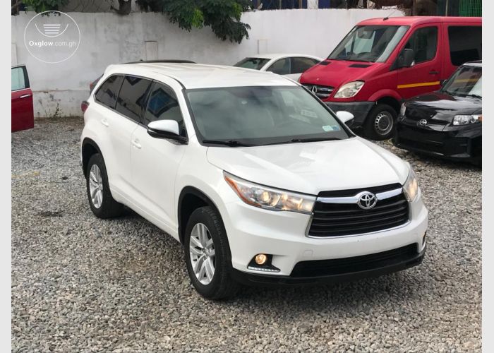 Toyota Highlander LE 2015 Model