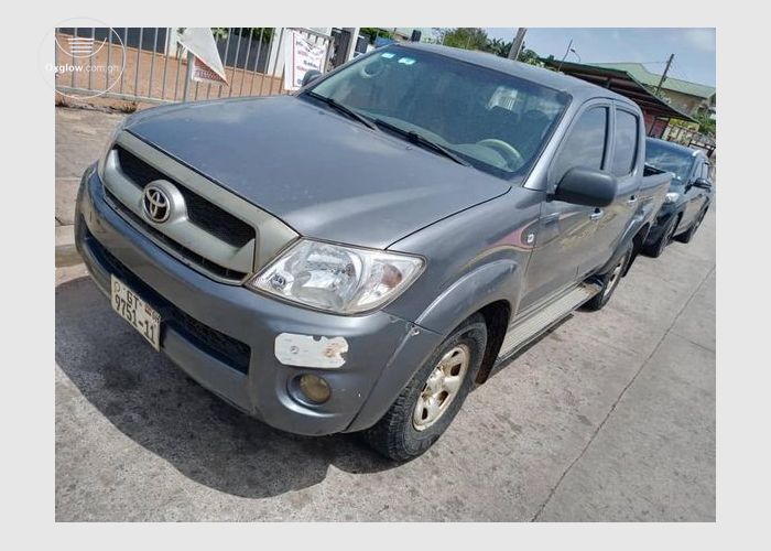 Toyota Hilux 2011 Model