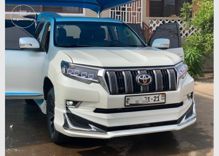 Toyota Land Cruiser Prado 2017 Model