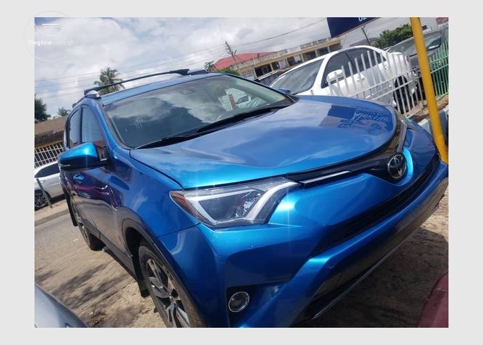 Toyota Rav 4  XLE  2017 Model