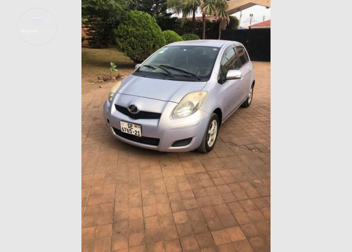 Toyota Vitz 2009 Model