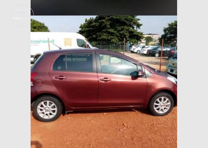 Toyota Vitz 2009 Model 4 Plugs