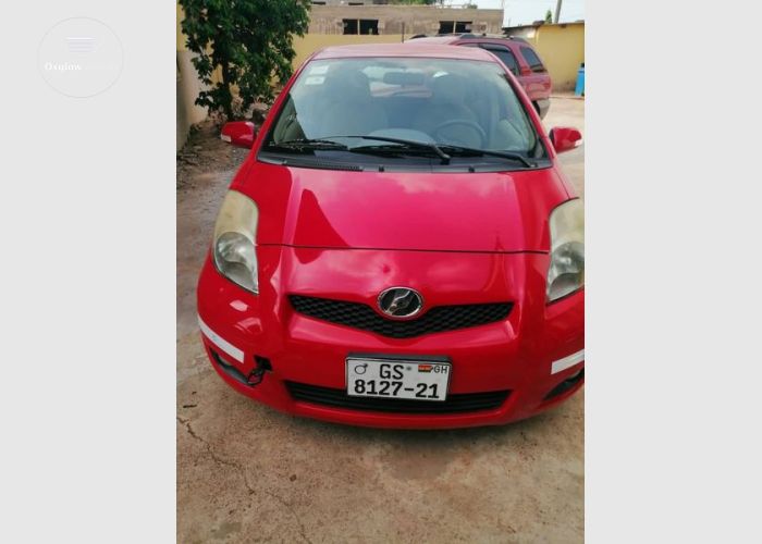 Toyota Vitz 2009 Model 4 Plugs