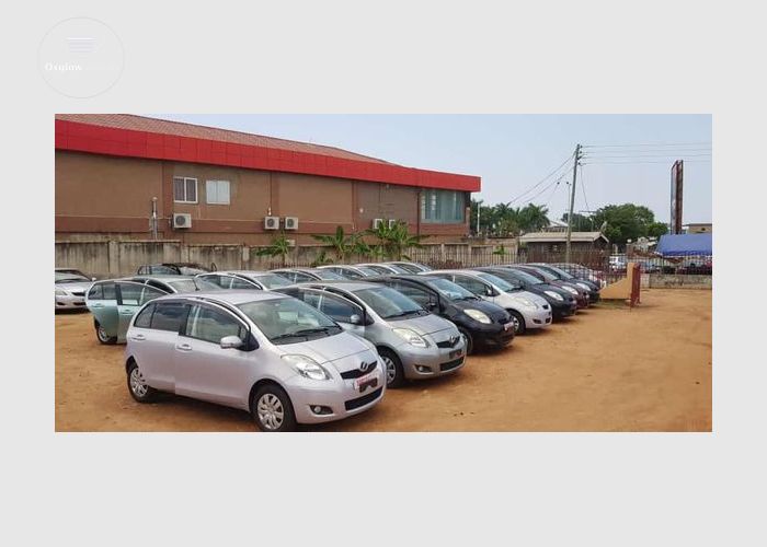 Toyota Vitz 2010 Model 3 Plugs & 4 Plugs