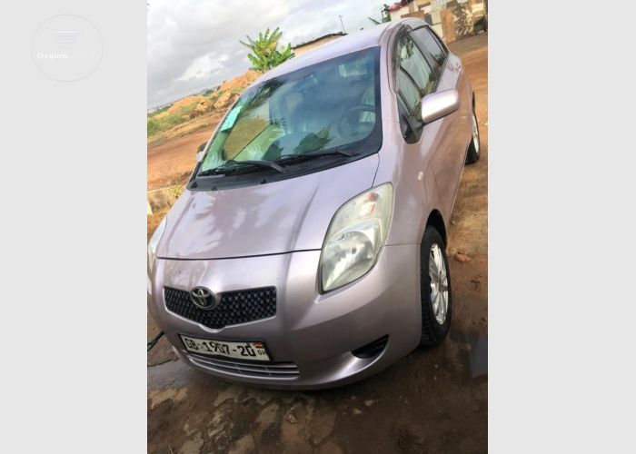 Toyota Vitz 2010 Model 4 Plugs