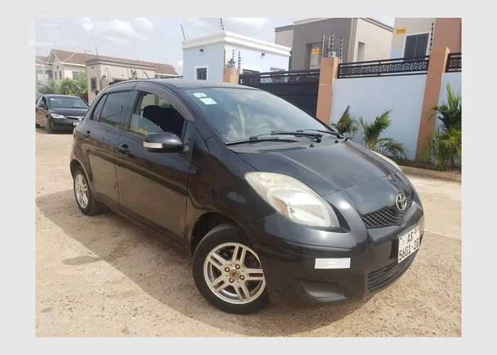 Toyota Vitz 2010 Model 4 Plugs