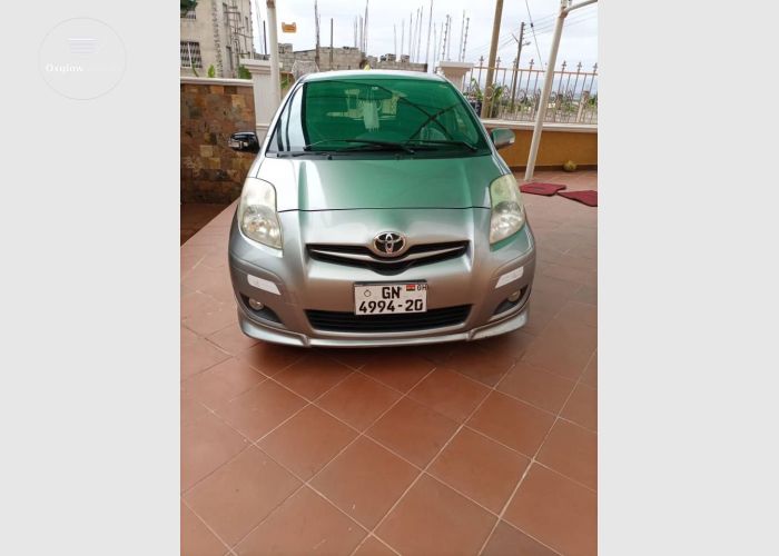 Toyota Vitz 2010 Model