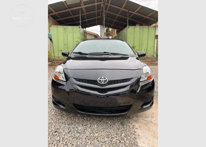Toyota Yaris 2008 Model