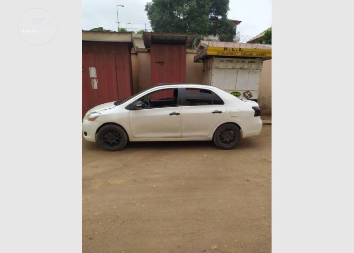 Toyota Yaris 2008 Model