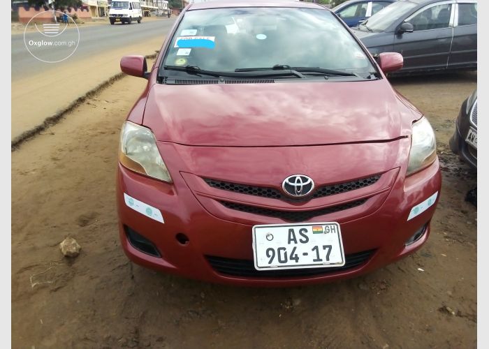 Toyota Yaris 2009 Model