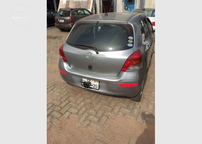 Toyota Yaris 2009 Model (Vitz Edition)