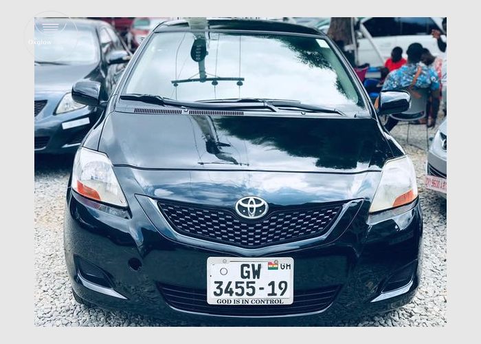 Toyota Yaris 2010 Model