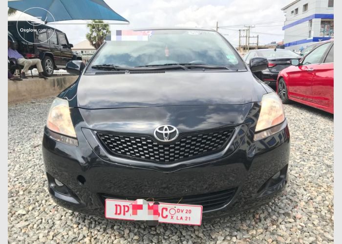 Toyota Yaris 2012 Model