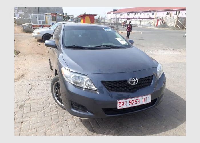 Very Neat Toyota Corolla 2010 Model 