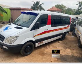  2011  Mercedes-Benz Sprinter Bus