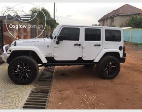  2017 Jeep Wrangler (DV)