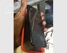  iPhone xs Max 64GB