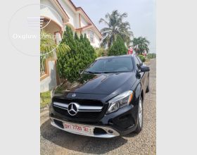  Mercedes Benz gla 250