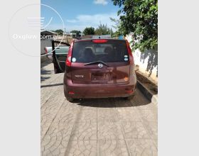  Nissan Note 2012