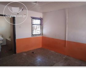  Single room self-contained available