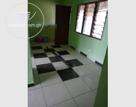  Single room self-contained with a small hall 
