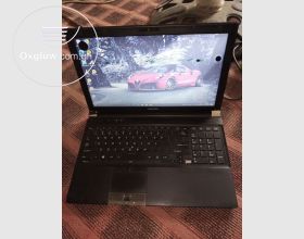  Toshiba Tecra R950 Laptop