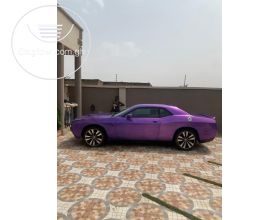  2015 Dodge Challenger SRT