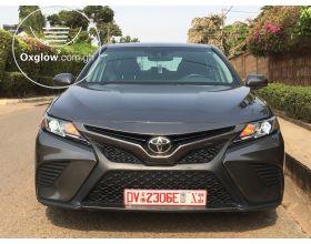  2018 Toyota Camry SE For Sale