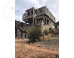  6 bedrooms For Sale